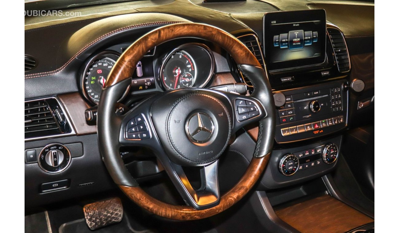 Mercedes-Benz GLS 500 Mercedes Benz GLS 500 2017 GCC under Agency Warranty with Flexible Down-Payment.