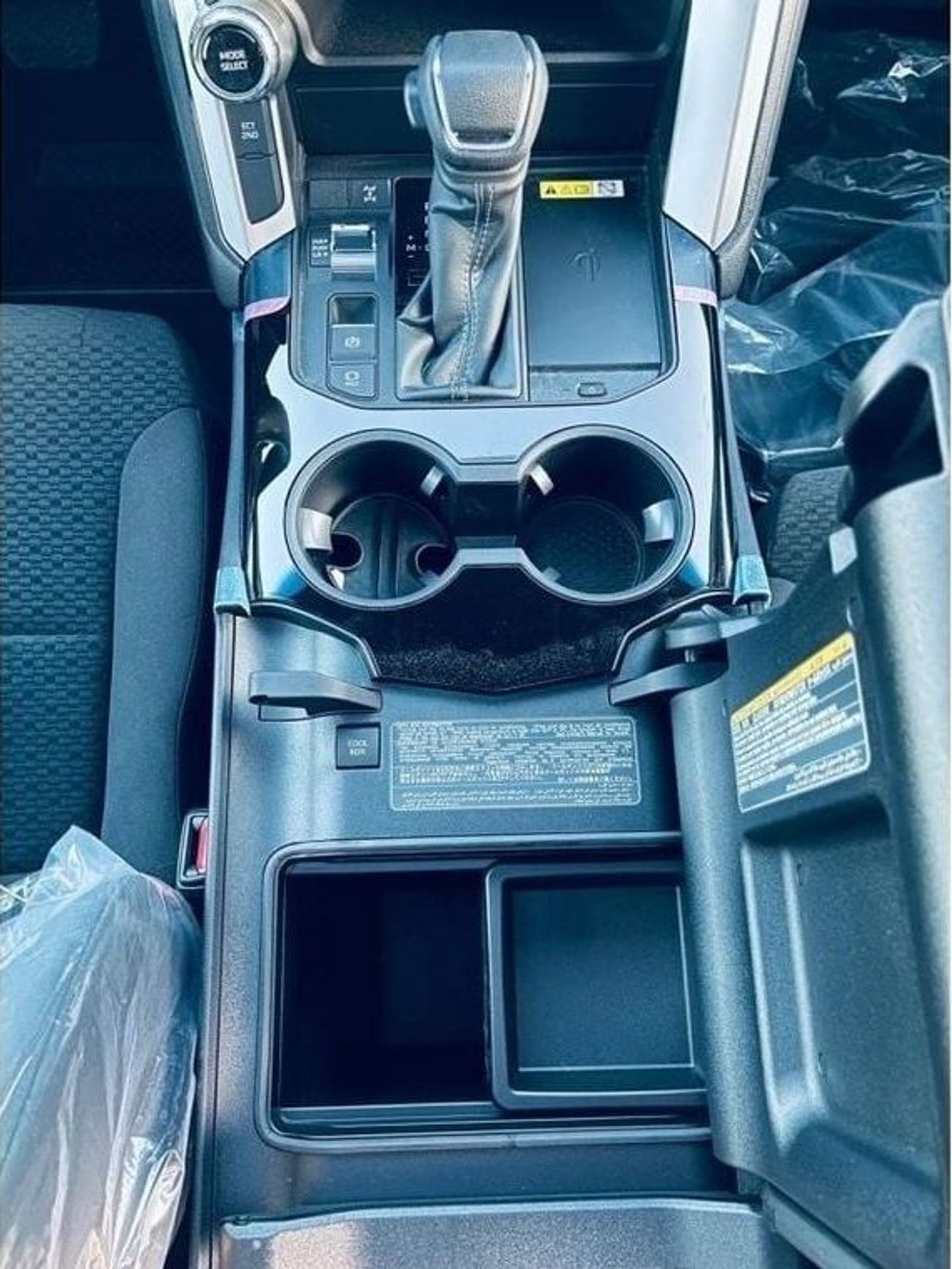 Toyota Land Cruiser TOYOTA LC300 GXR 3.5L TWIN TURBO 2024 WITH SUNROOF 273000 AED FOR EXPORT PRICE