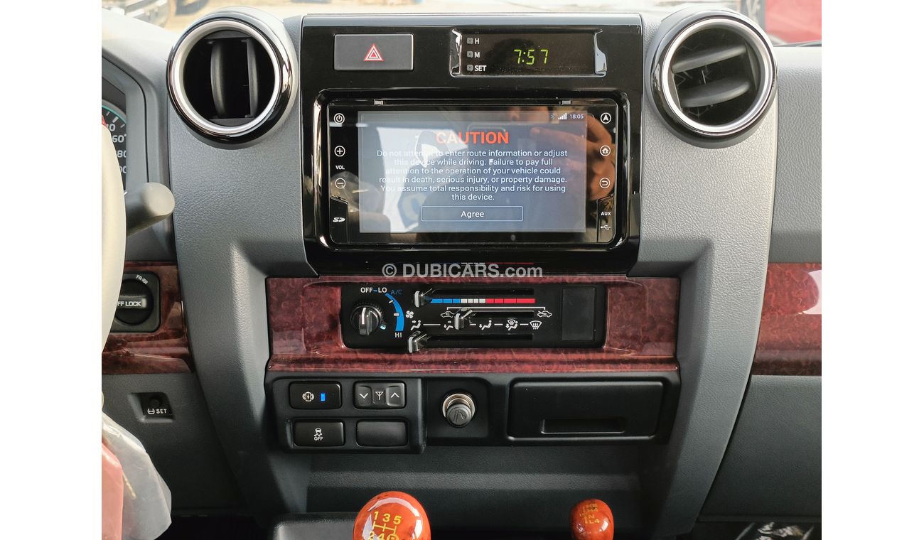 Toyota Land Cruiser Pick Up 4.5L V8 DIESEL, M/T / DOUBLE CABBIN / DIFF LOCK  AVAILABLE IN DIFFERENT COLORS (CODE # 7645)