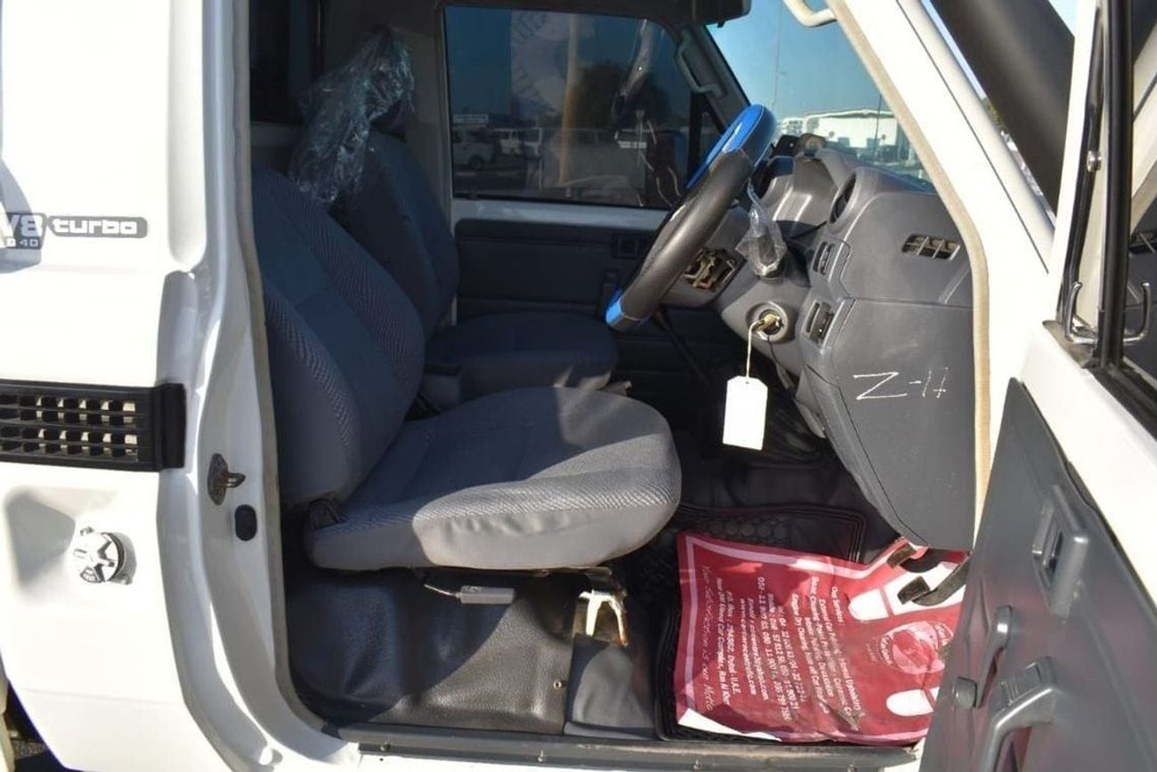 Toyota Land Cruiser Pick Up diesel 4.5 liter manual gear right hand drive