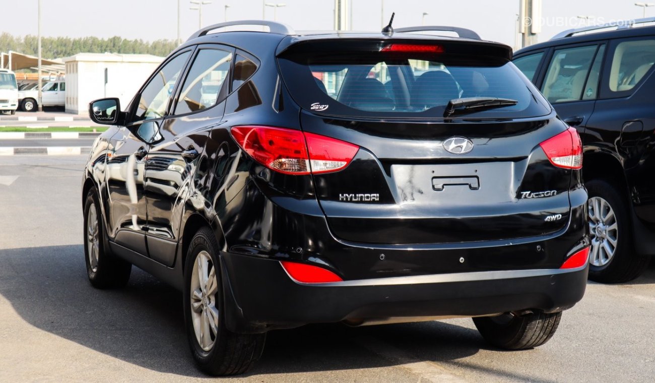 Hyundai Tucson Tucson 2014 full option GCC clean car