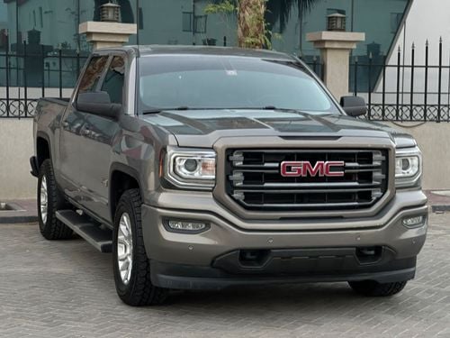 جي أم سي سييرا 1500 SLE