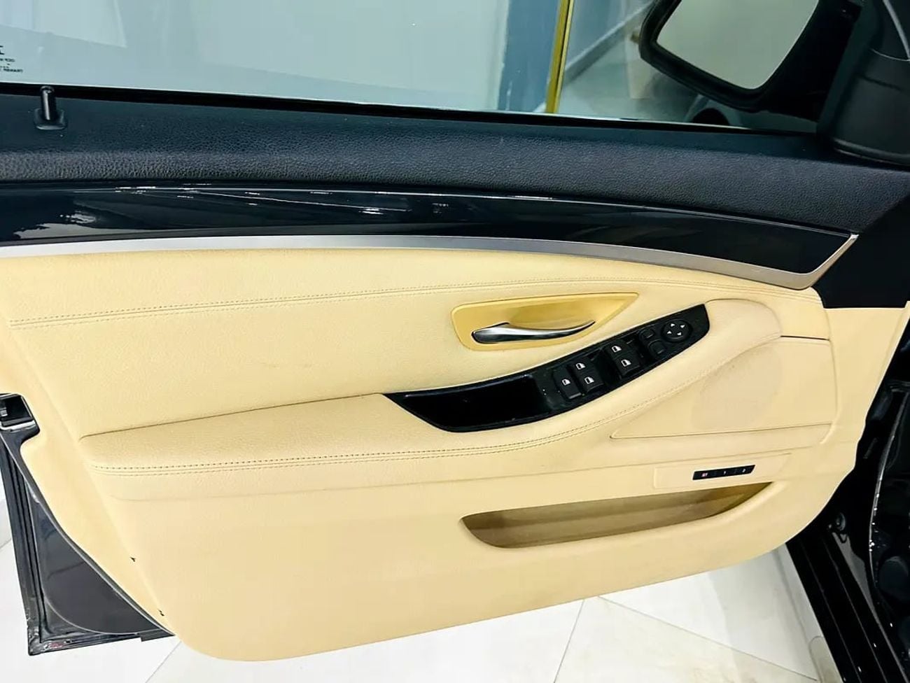 BMW 535i