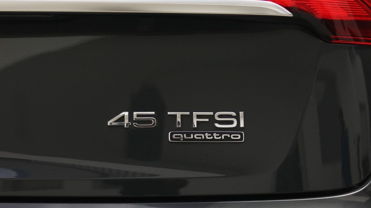 Audi Q5 45 TFSI S-LINE | Agency Warranty | Complete Service History | Zero Downpayment Support Available