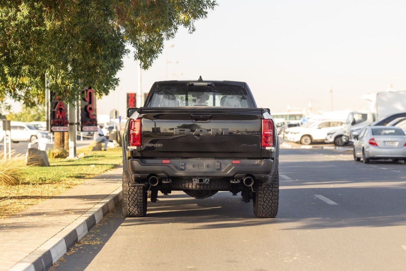 رام 1500 EXPORT PRICE - 2025 RAM  RHO 3.0L HO TWIN TURBO ESS - BLACK (FULL OPTION)