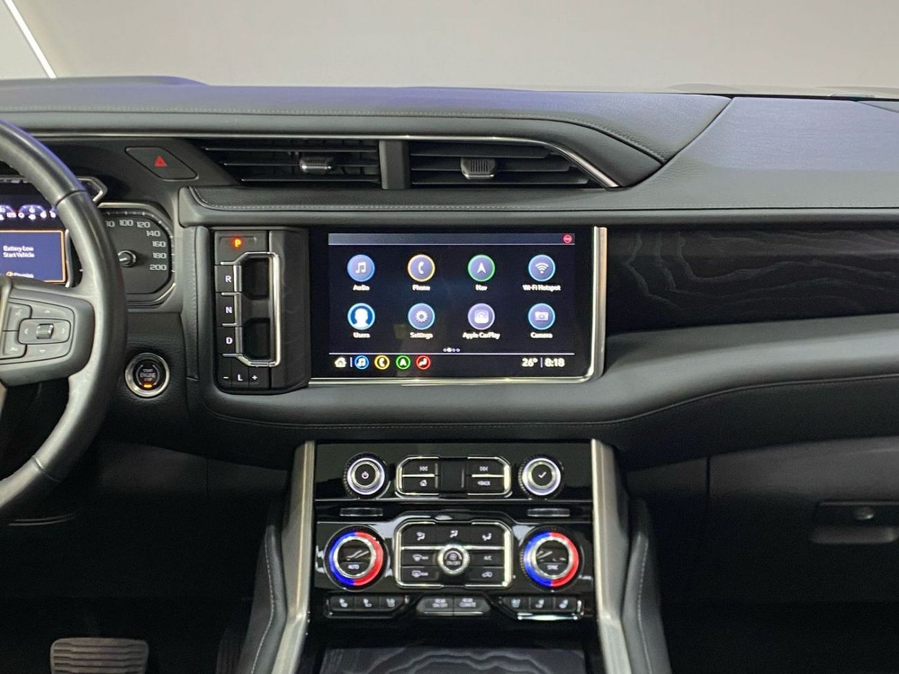 GMC Yukon Denali 6.2L (8 Seater) - 2021