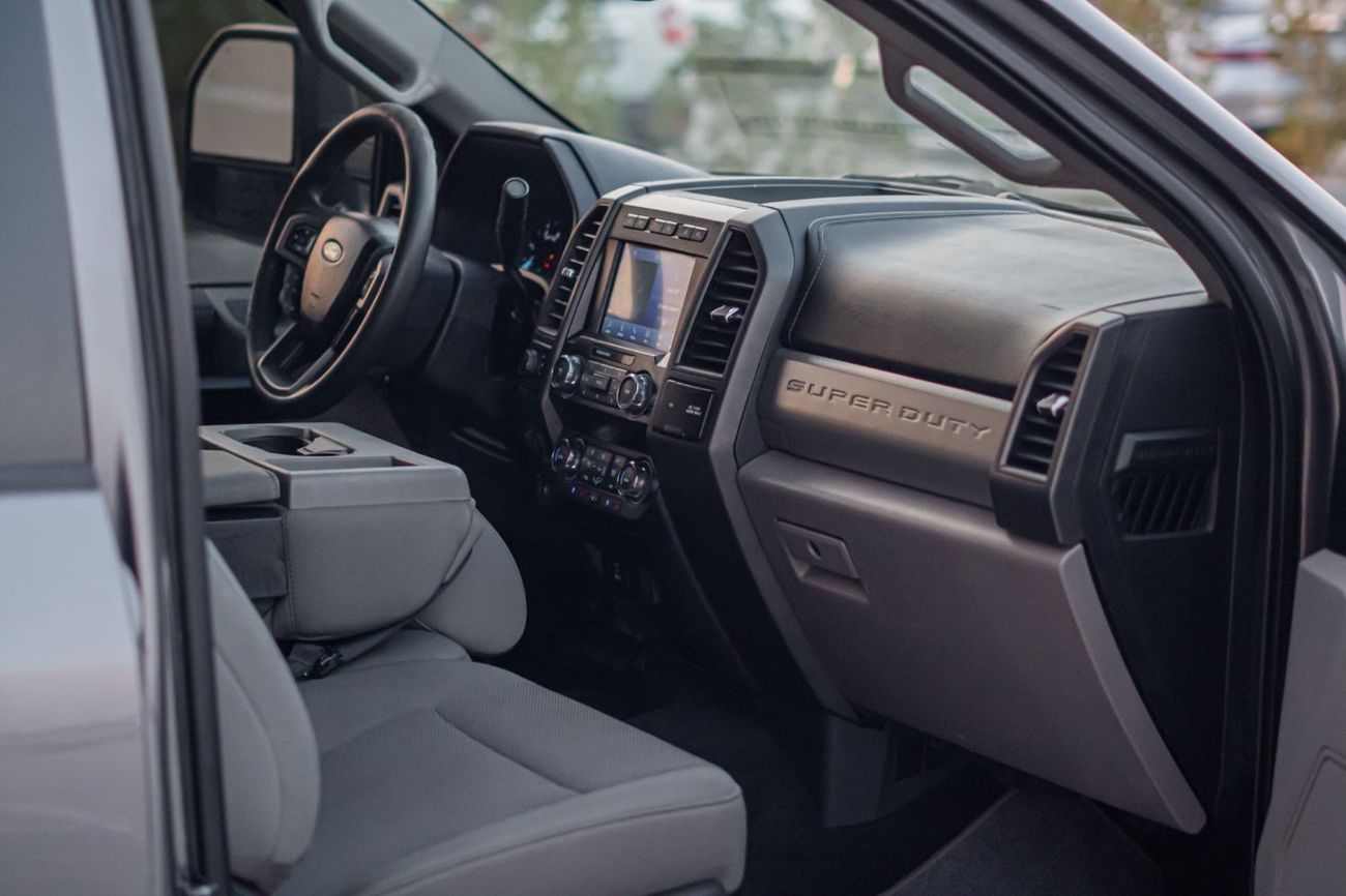 Ford F 350 SUPER DUTY XLT DOUBLE TIRE