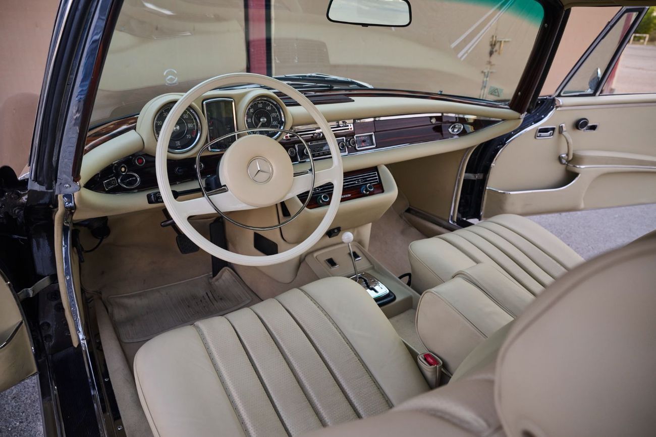 Mercedes-Benz 280 SE 3.5 Coupe W111