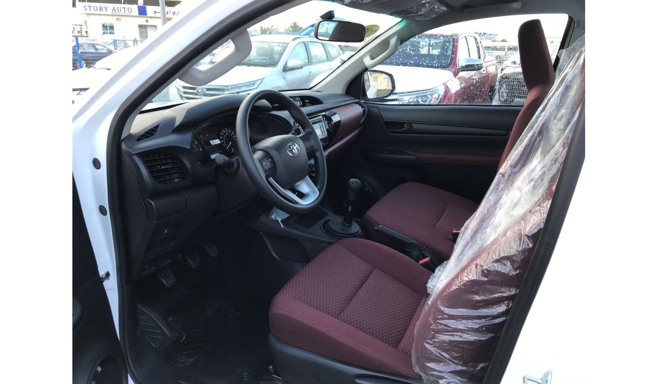 Toyota Hilux S/C 2.4L 4X4 POWER WINDOWS