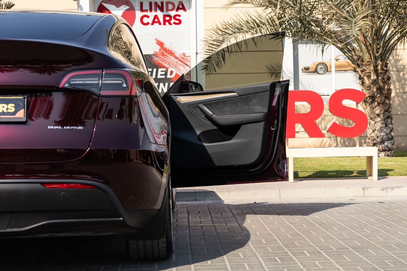 Tesla Model Y Long Range (AWD)