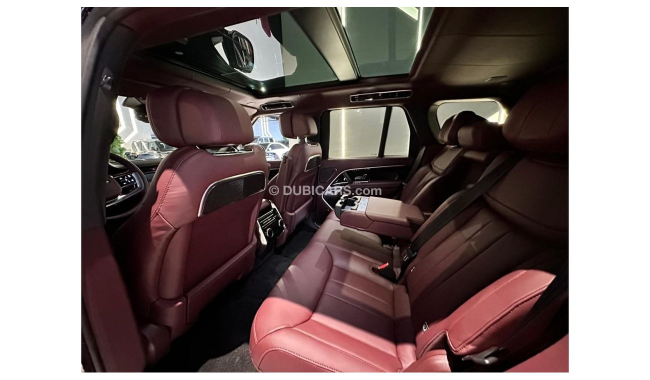 Land Rover Range Rover VOGUE 2024 AUTOBIOGRAGHY /V8 /WARRANTY AVAILABLE UPON REQUEST