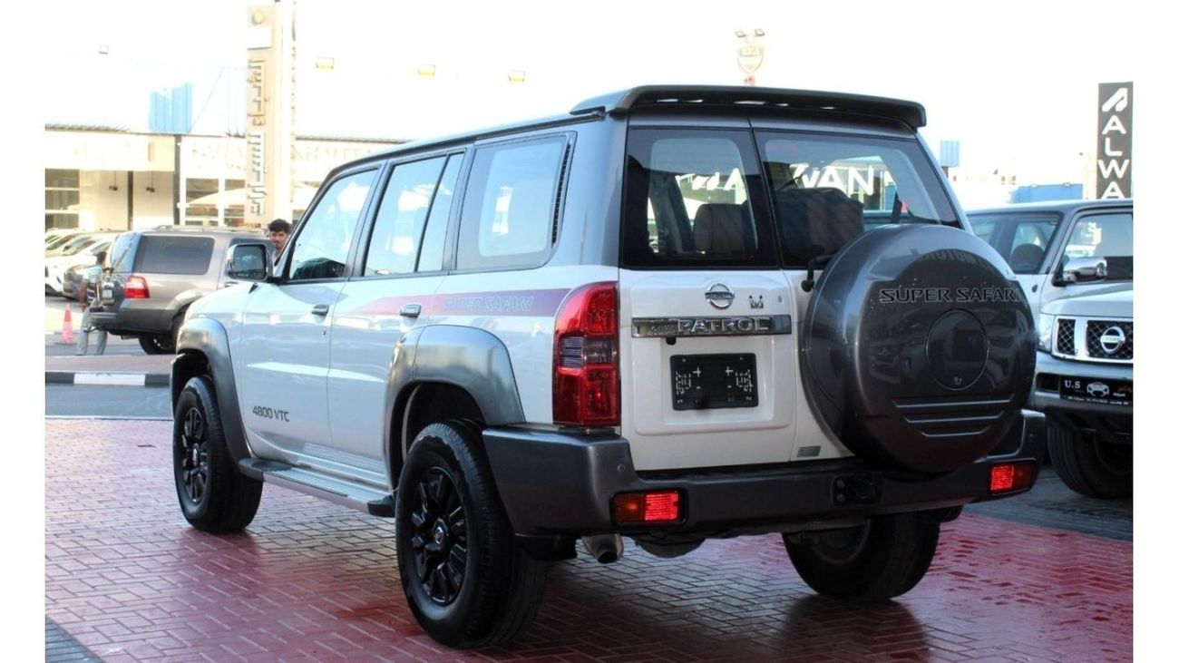 Nissan Patrol SUPER SAFARI 2018 GCC SINGLE OWNER IN MINT CONDITION
