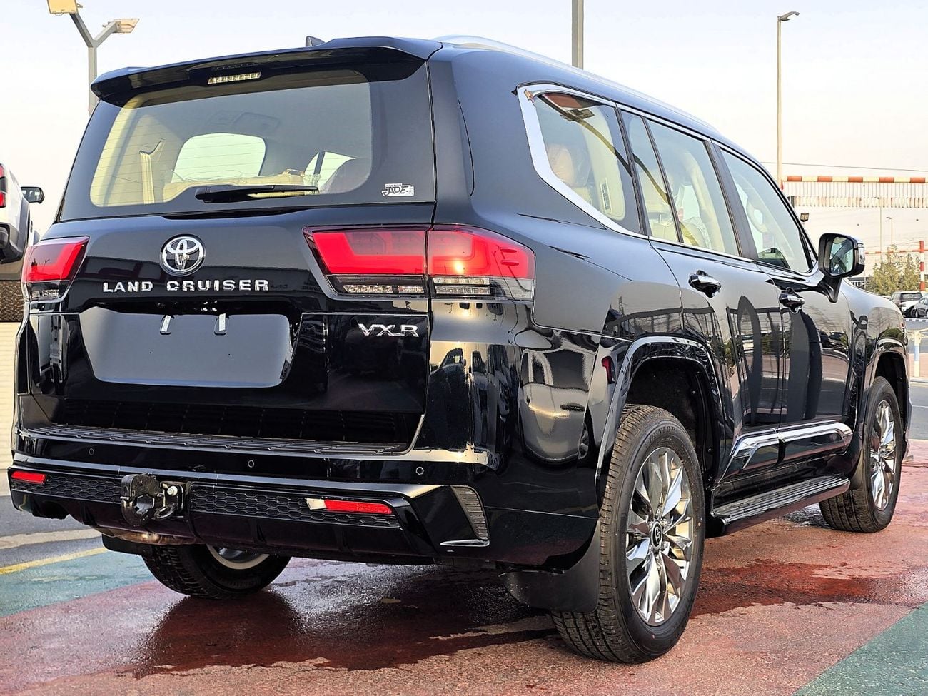 Toyota Land Cruiser Toyota Land Cruiser VXR 4.0l A/T 4WD With radar GCC Black color 2026 Model