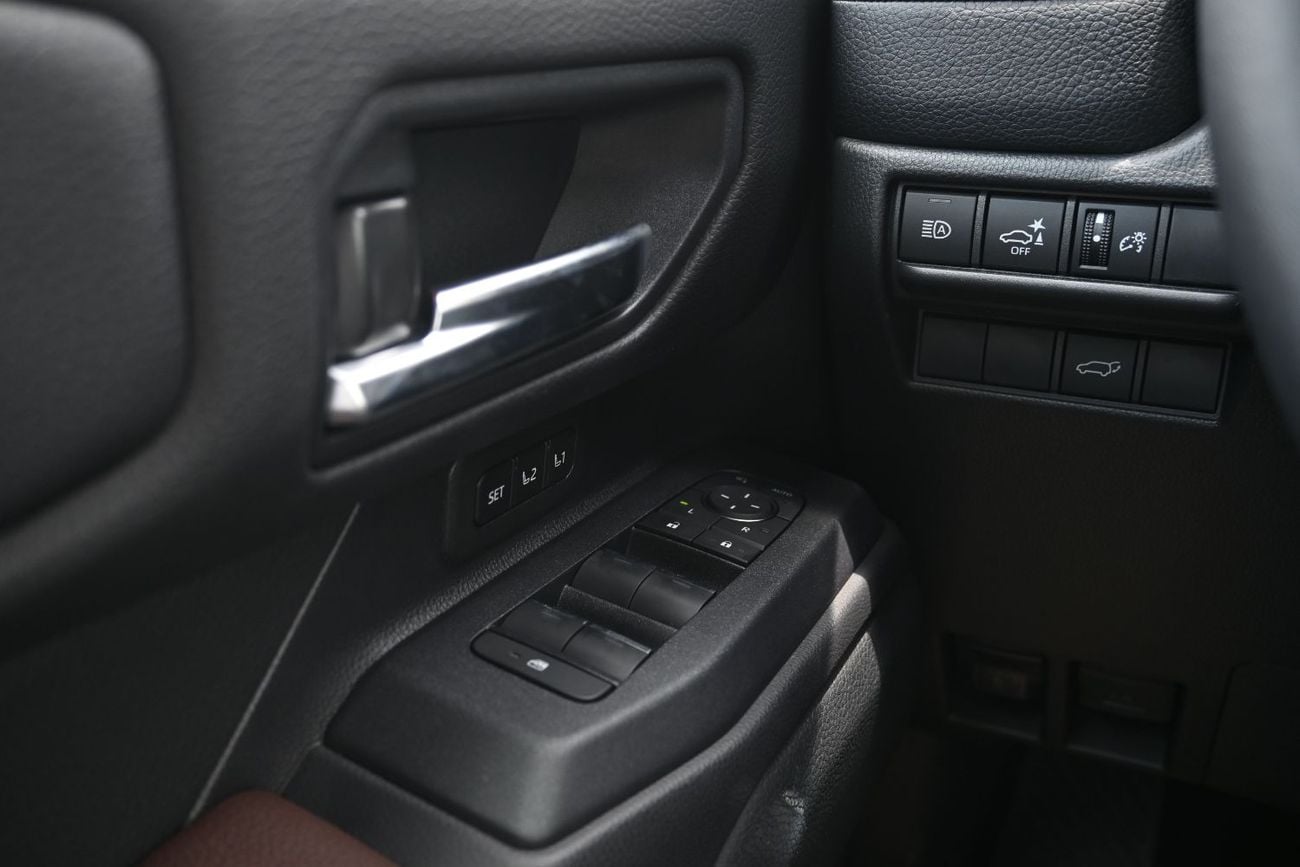 تويوتا برادو Toyota LC Prado Adventure, 2.4L Turbo 4WD Model 2026 Color White