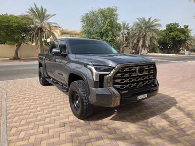 Toyota Tundra 2024 SR5 V6 twin turbo 389hp 4x4 LOW MILEAGE In perfect condition