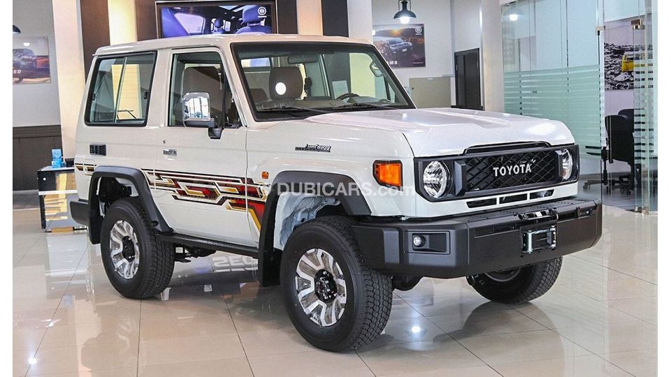 New Toyota Land Cruiser 70 FULL OPTION AUTOMATIC TRANSMISSION 2024 for