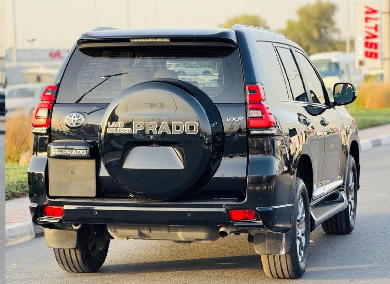 Toyota Prado 2021 VXR Full Option GCC Specification Very clean and perfect condition