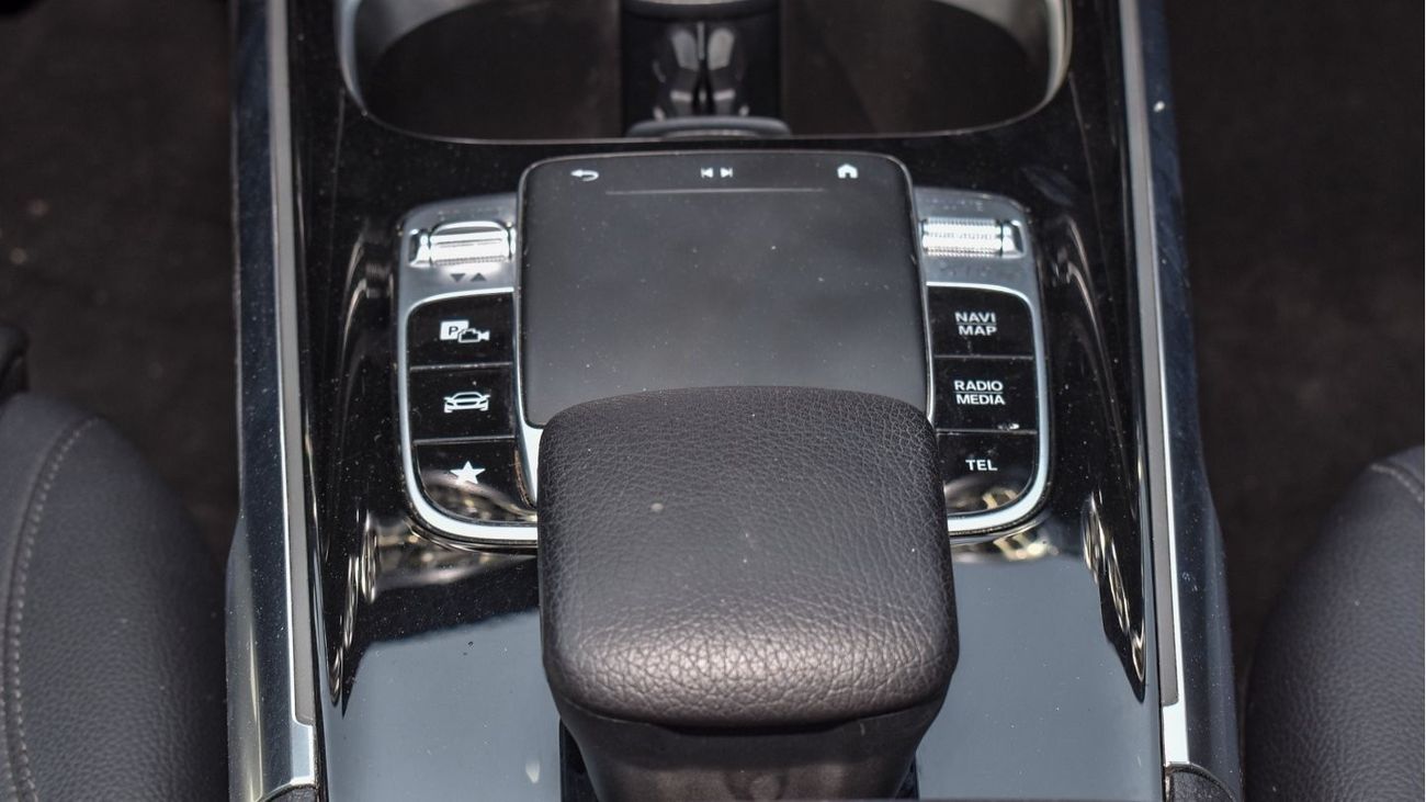 Mercedes-Benz GLB 250