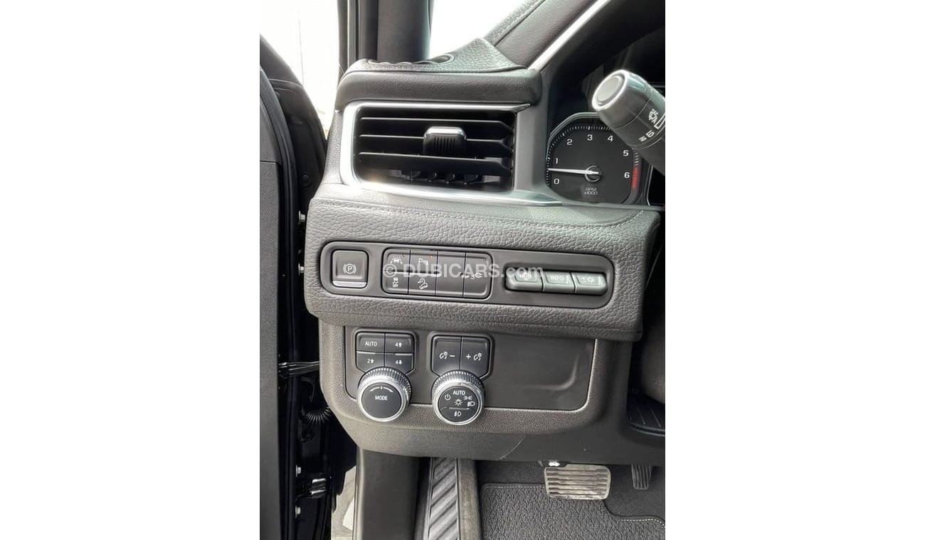 GMC Yukon GMC Yukon Denali 6.2L V8 (AWD) 2021- BLACK