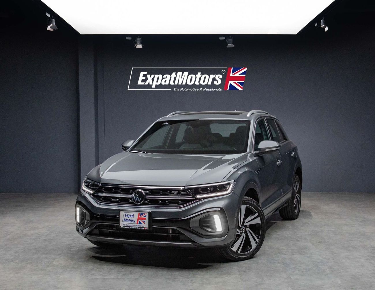 Used Volkswagen T ROC 1.4L TSI R-Line 1,855x60 • 0% DP • 2024 ...