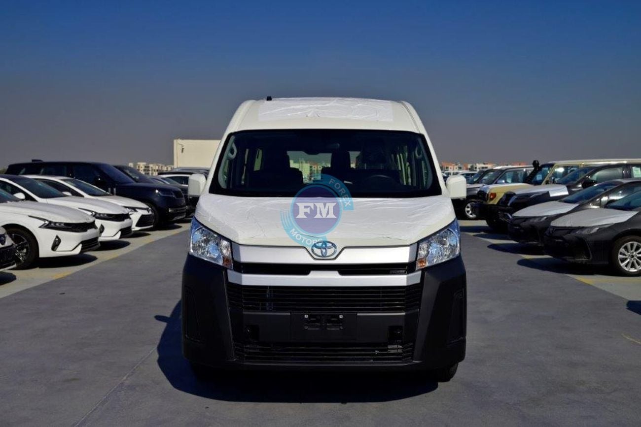 Toyota Hiace V6 3.5L 13 Seater