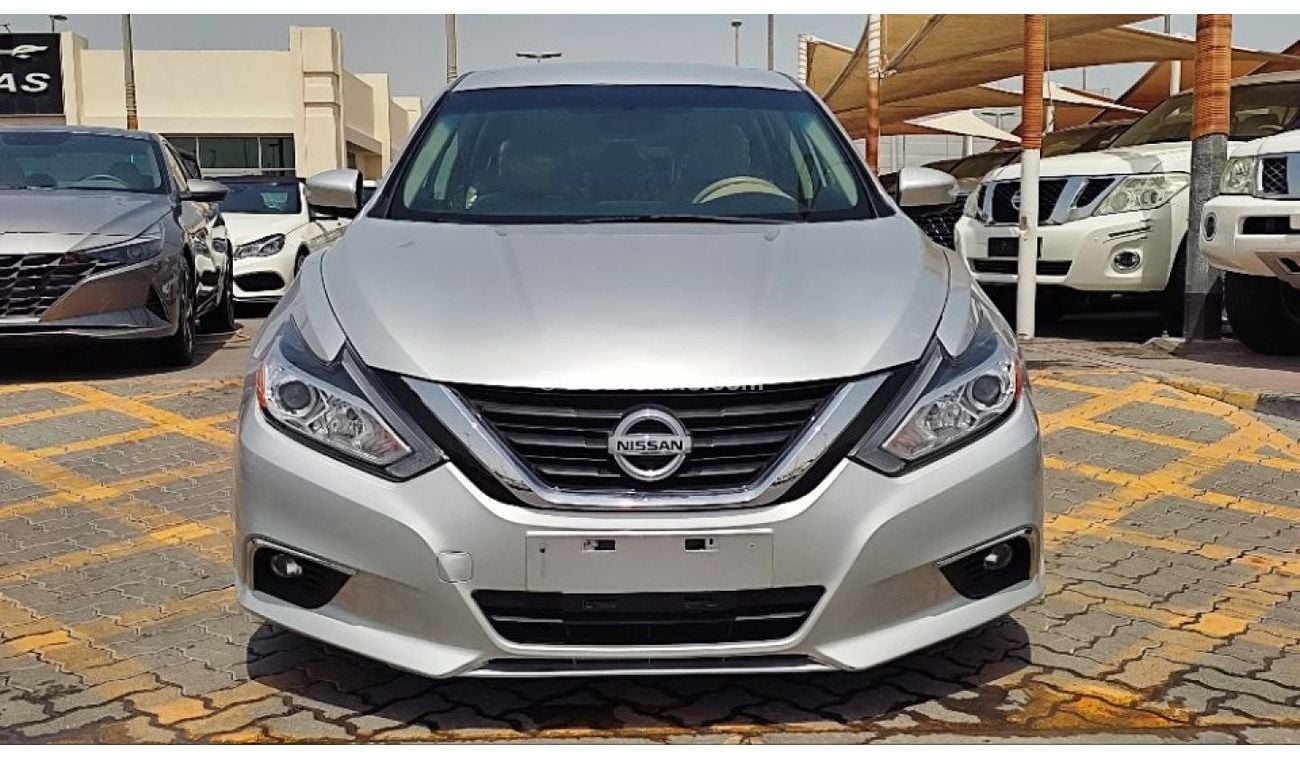 نيسان ألتيما