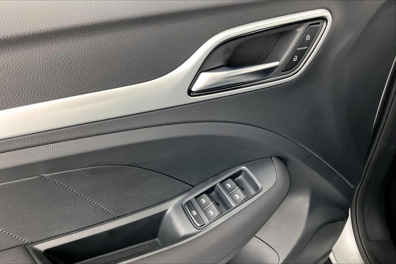 MG ZS Standard| 1 year free warranty | Exclusive Eid offer