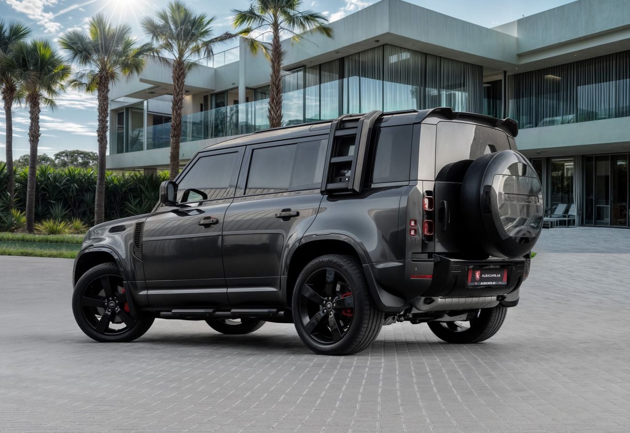 Land Rover Defender 6,218 P.M | P400 HSE | LR Warranty + S/Contract til 2029 | 0% Downpayment