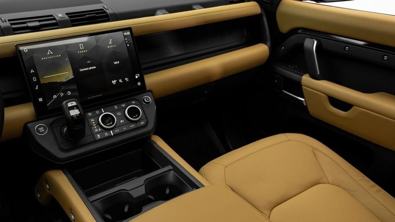 Land Rover Defender X-Dynamic HSE P400e - 2026 - Under Warranty