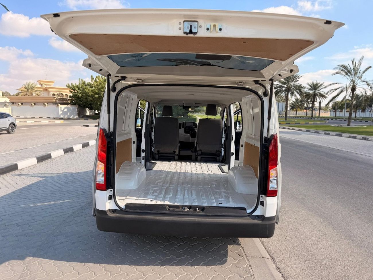 تويوتا هاياس Export from Australia