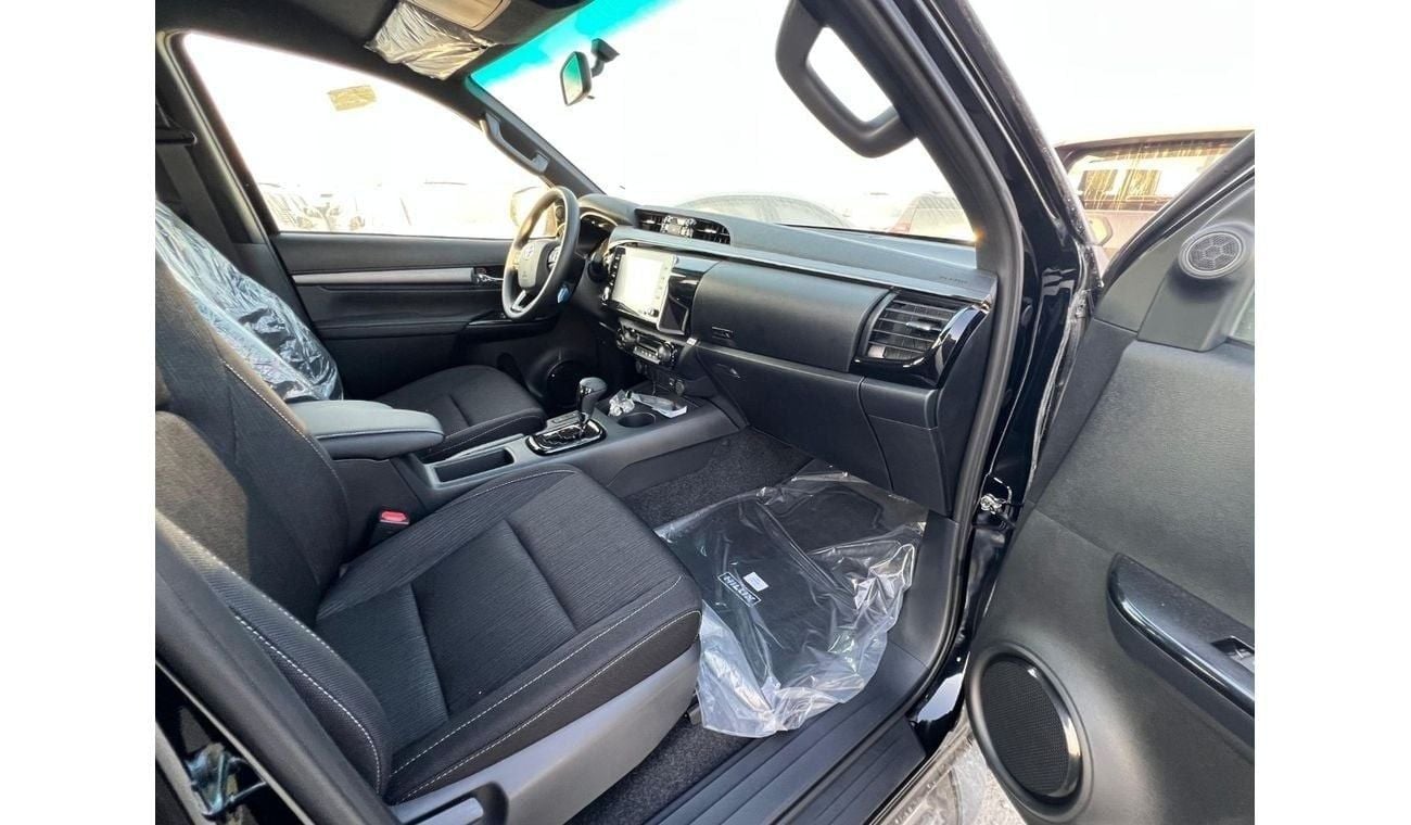 تويوتا هيلوكس 4.0L A/T ADVENTURE 4x4 2025 MODEL