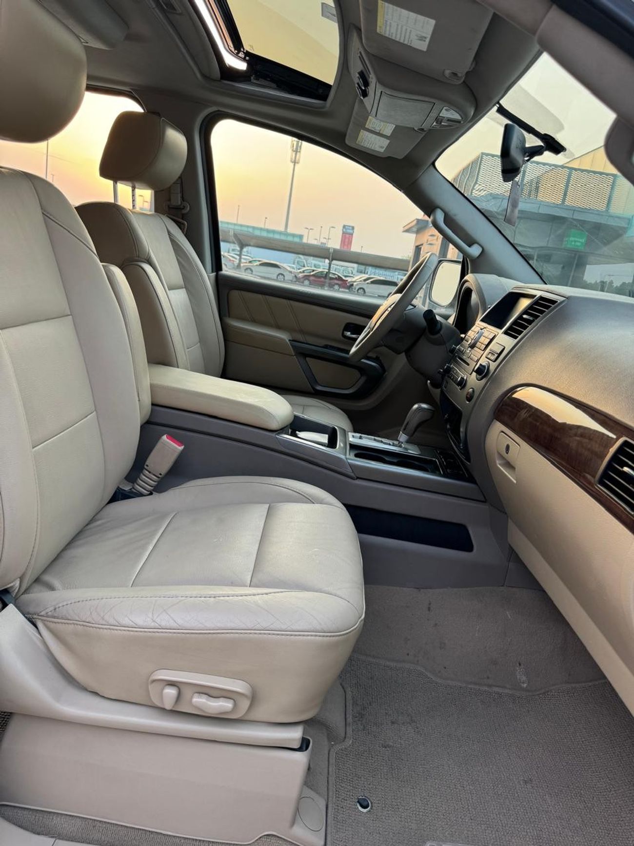 نيسان أرمادا LE