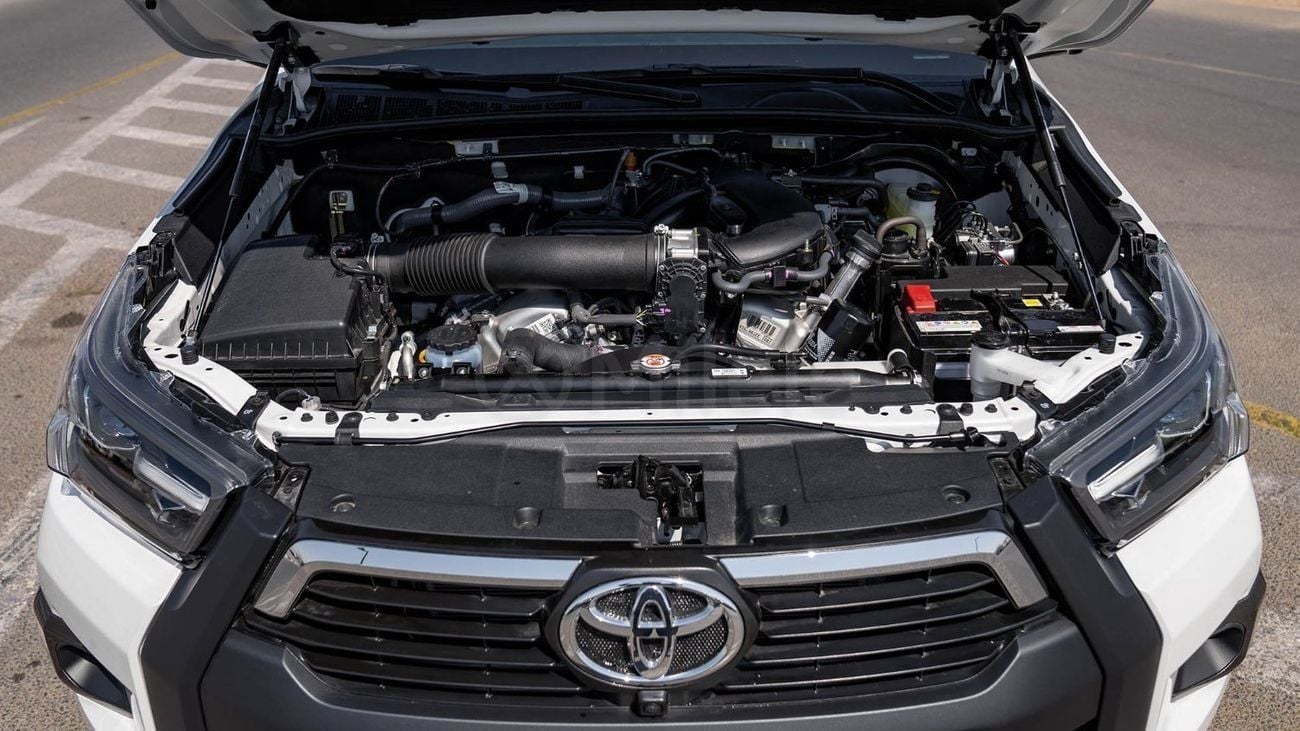 Toyota Hilux ADVENTURE | 2-YEAR WARRANTY + SERVICE AVAILABLE | IN-HOUSE FINANCING | 0% DOWNPAYMEN