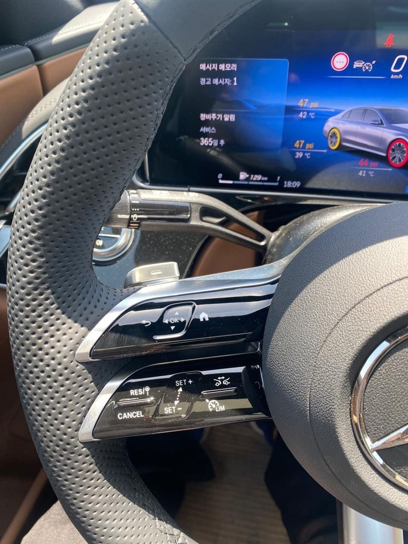 Mercedes Benz E300