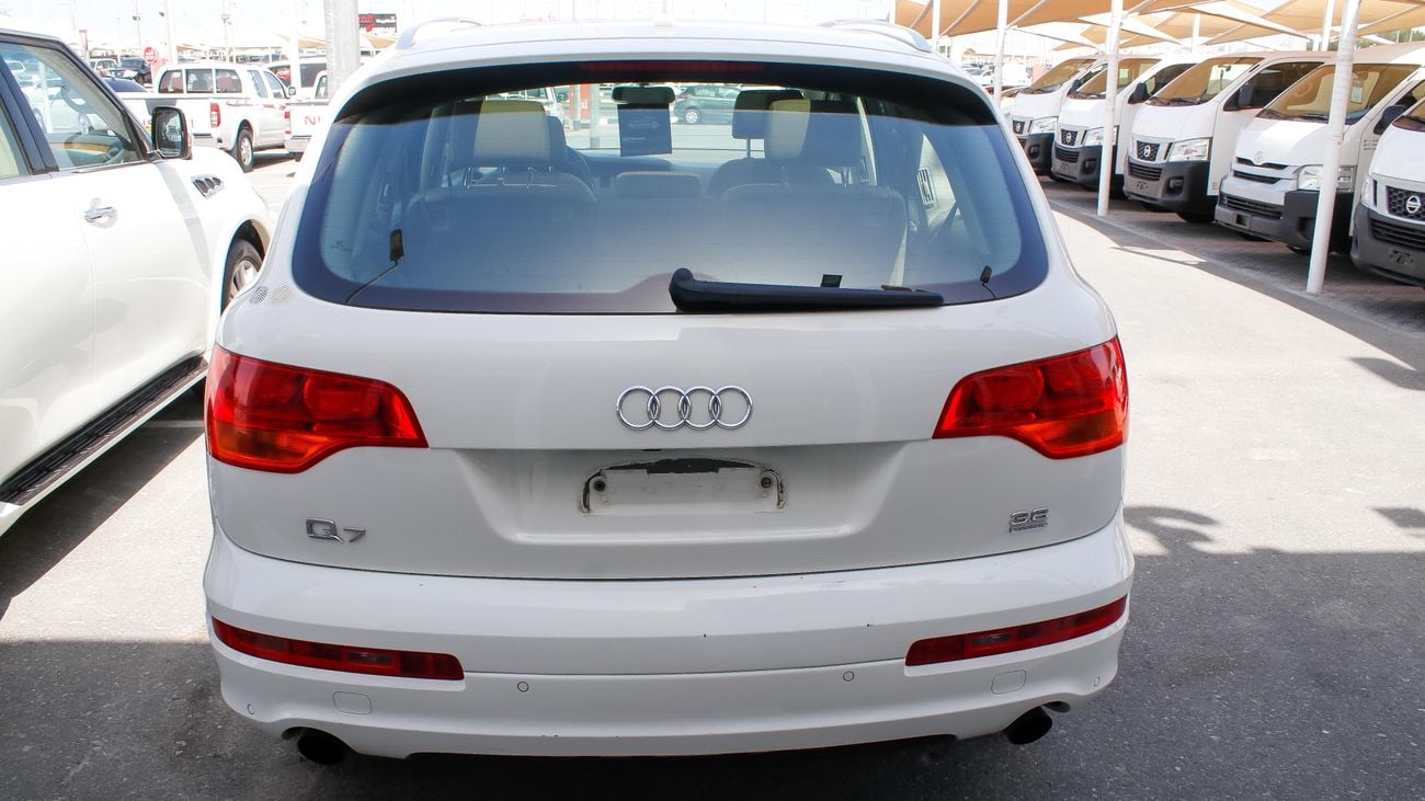 أودي Q7 3.6 Quattro