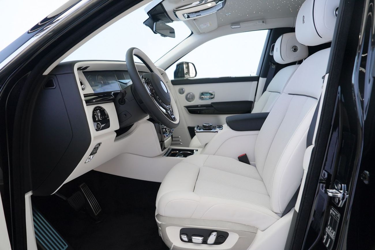 Rolls-Royce Phantom EWB 6.8L