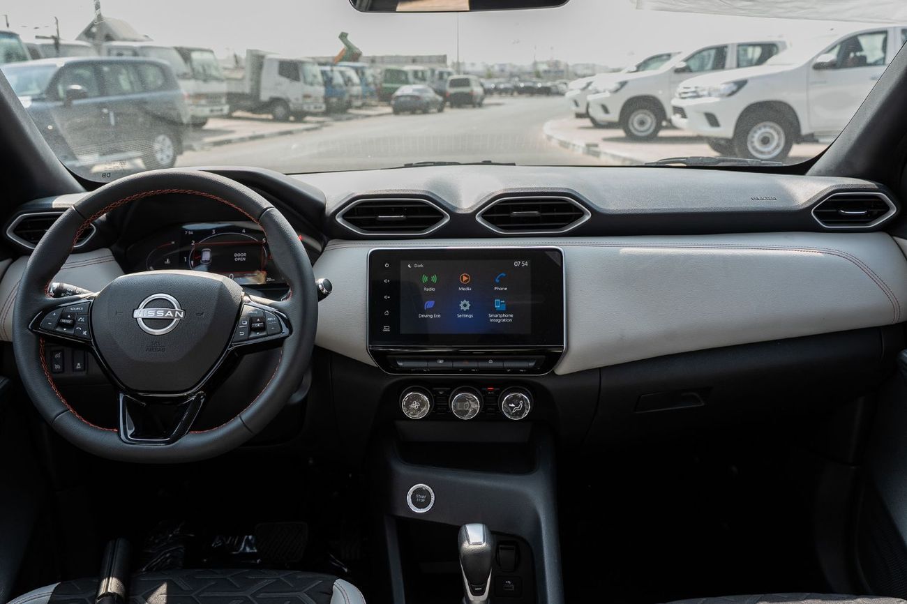 نيسان ماغنيت SL