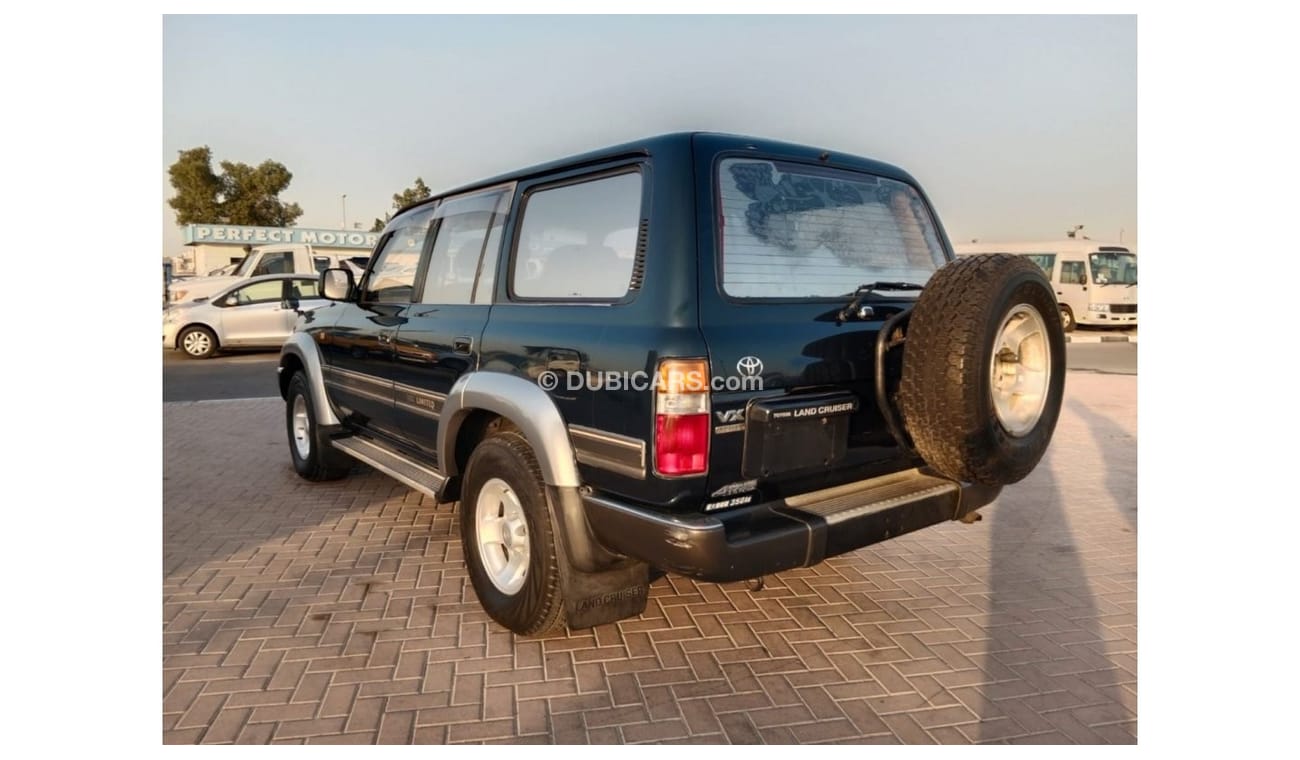 Toyota Land Cruiser TOYOTA LAND CRUISER RIGHT HAND DRIVE (PM1227)