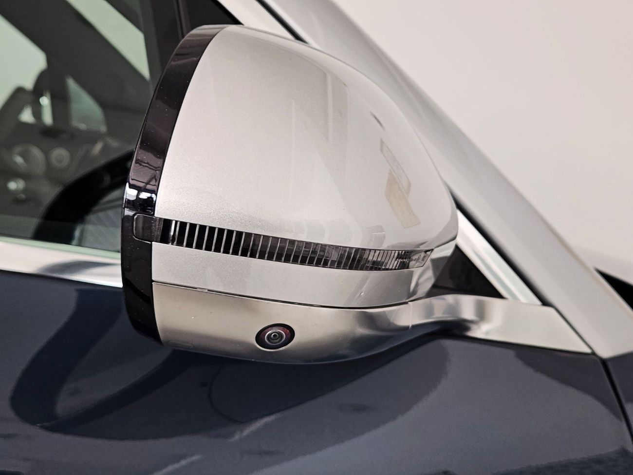 Aito 9 Full option - 0-100 in 4.3 seconds - 523 horsepower - 150 kilometer charging range in 5 minutes (fas