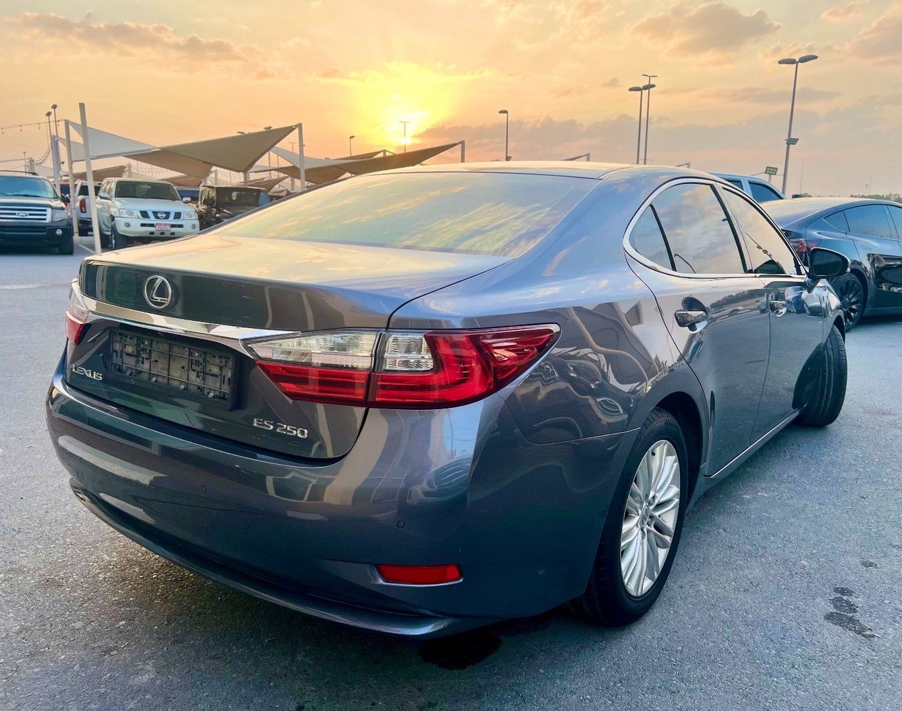 Lexus ES250 Prestige 2.5L