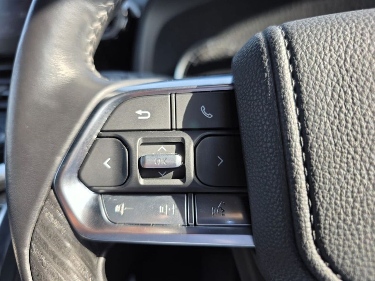 Toyota Land Cruiser 2022 TOYOTA LAND CRUISER RHD 3.3 CC DIESEL AUTOMATIC GR.S(PM32705)