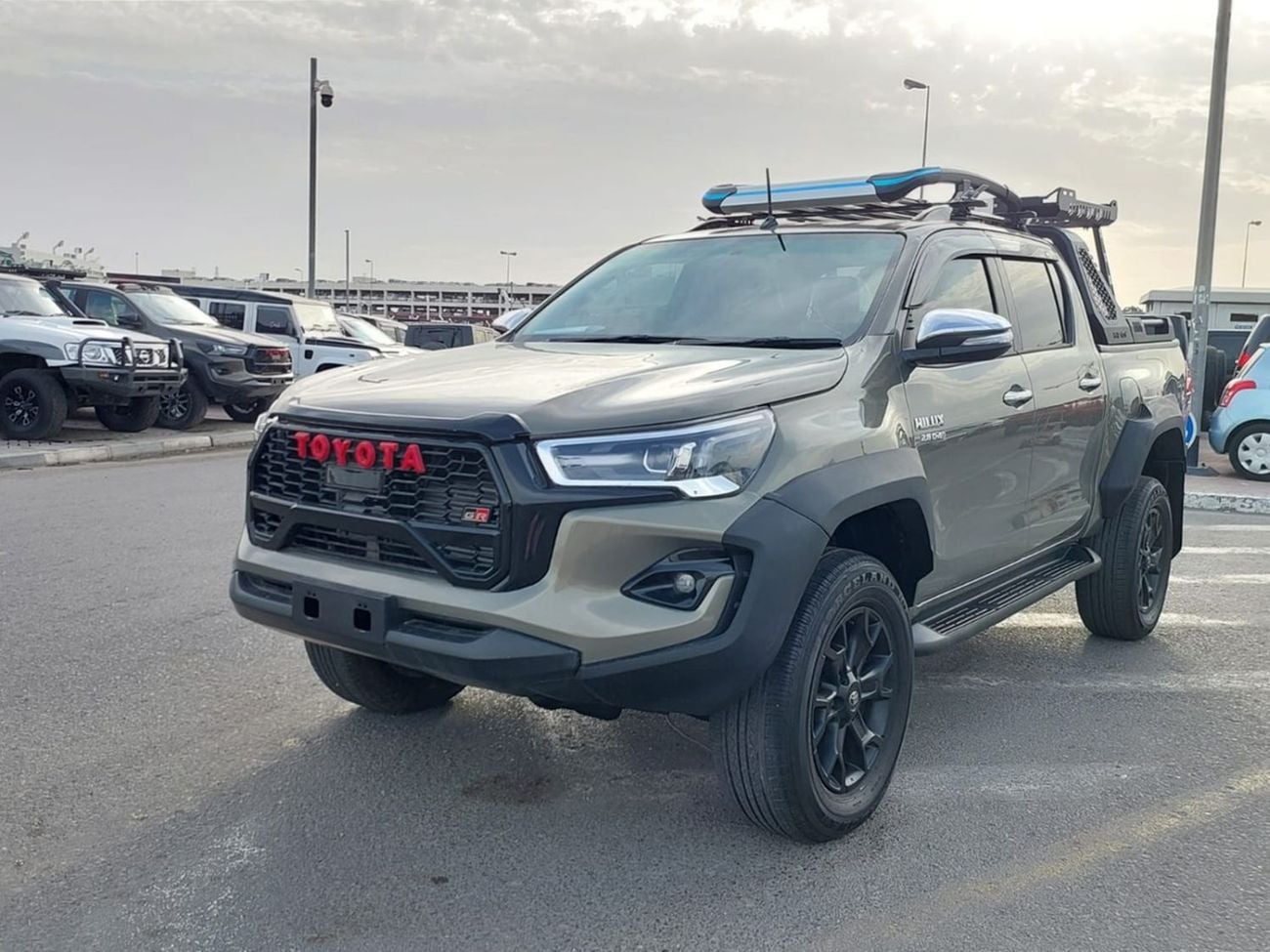 تويوتا هيلوكس TOYOTA HILUX PICKUP RHD 2016 MODEL 2.8 L DIESEL AUTOMATIC(PM79021)