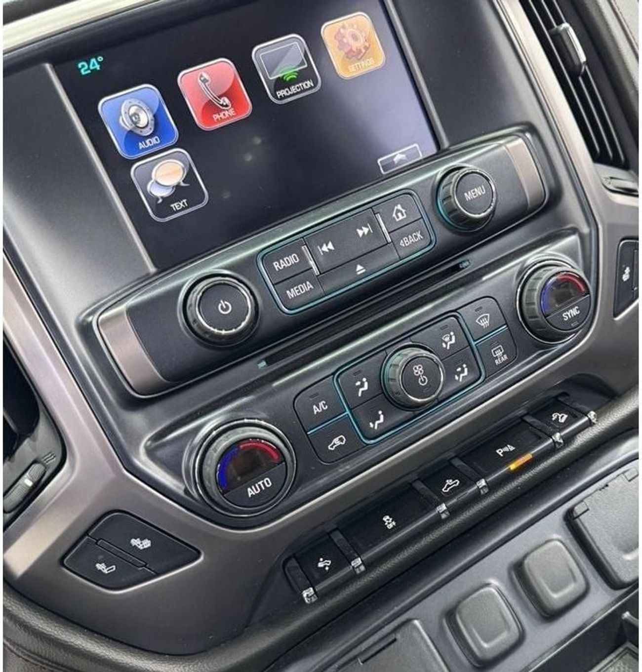 GMC Sierra All Terrain Crew Cab (420 HP) 2017 GMC Sierra All Terrain, Full Service History, Excellent Condition