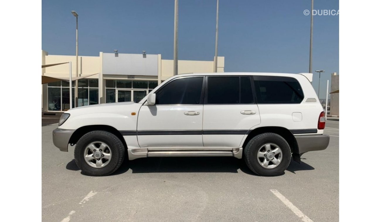 Toyota Land Cruiser Toyota Land Cruiser 2002 v6 gcc very celen car for sale