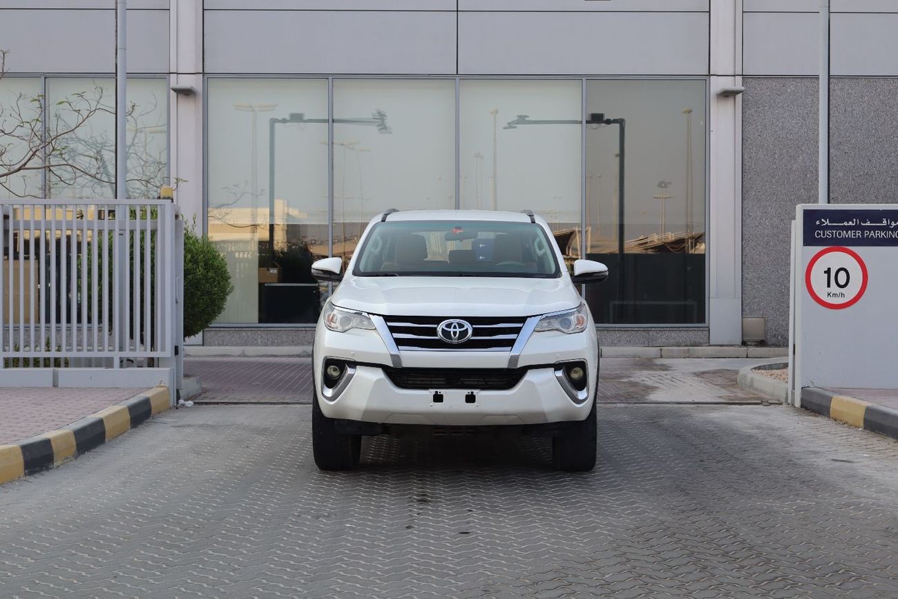 Toyota Fortuner GXR GCC V6