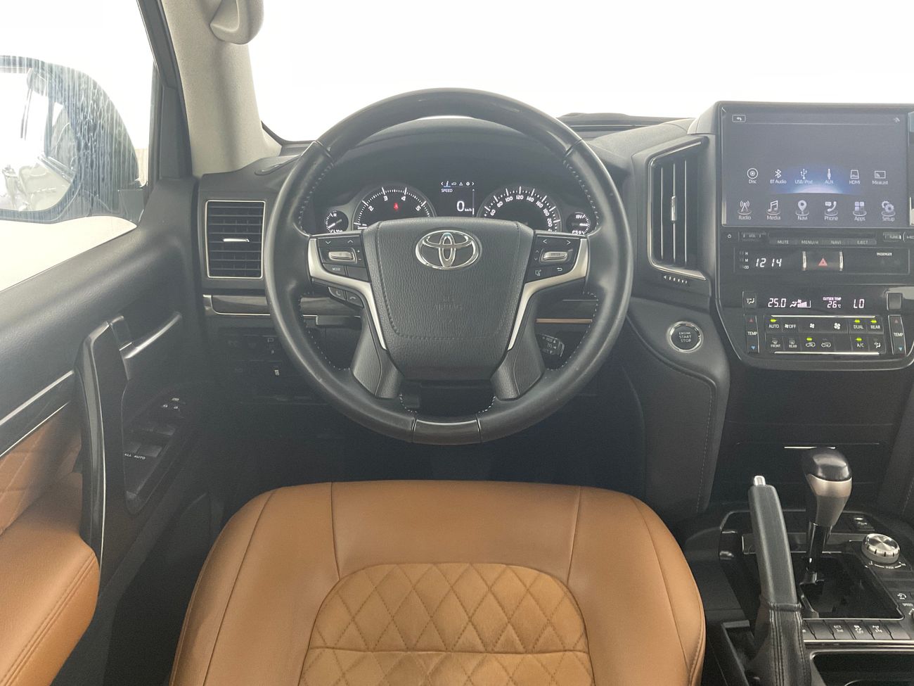 تويوتا لاند كروزر GXR GT | شامل الضمان | 0 ﺪﻔﻋﺓ ﺃﻮﻟﻯ