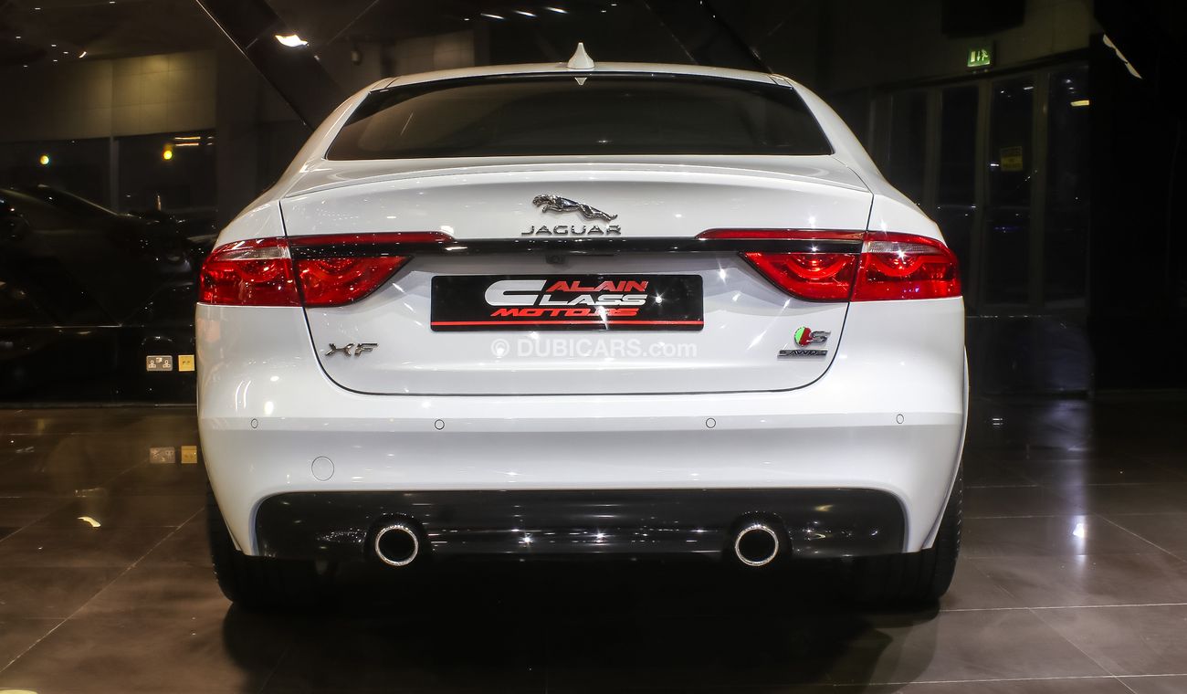 جاكوار XF S