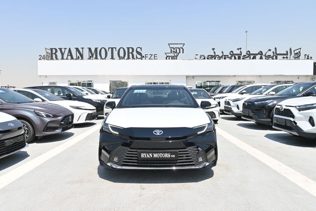 Toyota Camry LE HEV Toyota Camry LE 2.5L Hybrid, Model 2025, Color Black