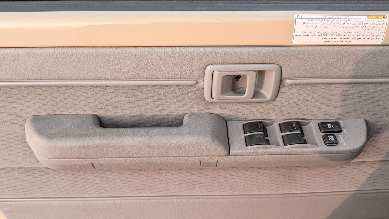 Toyota Land Cruiser 70 LC79 LX 2026 Toyota Land Cruiser LC79 DC 2.8L MT Diesel Mid Option (Beige-Brown)