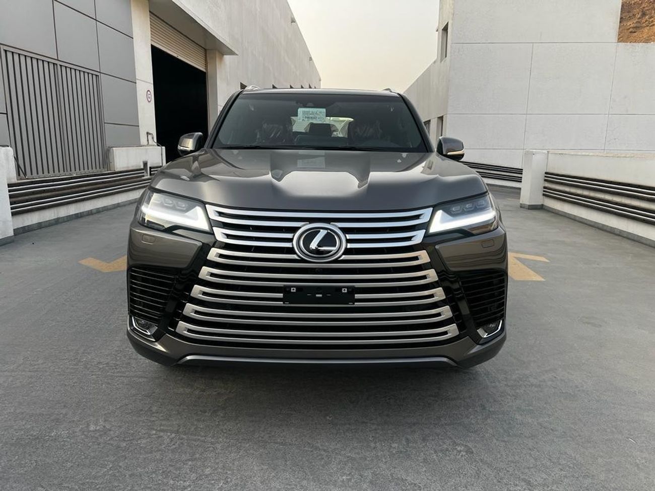 Lexus LX 600 ML Turbo Sport Full Option V6 3.5L Petrol 2024YM
